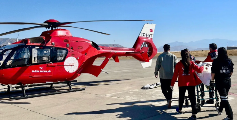 Şırnak’tan Elazığ’a Helikopter Ambulansla Hasta Sevki
