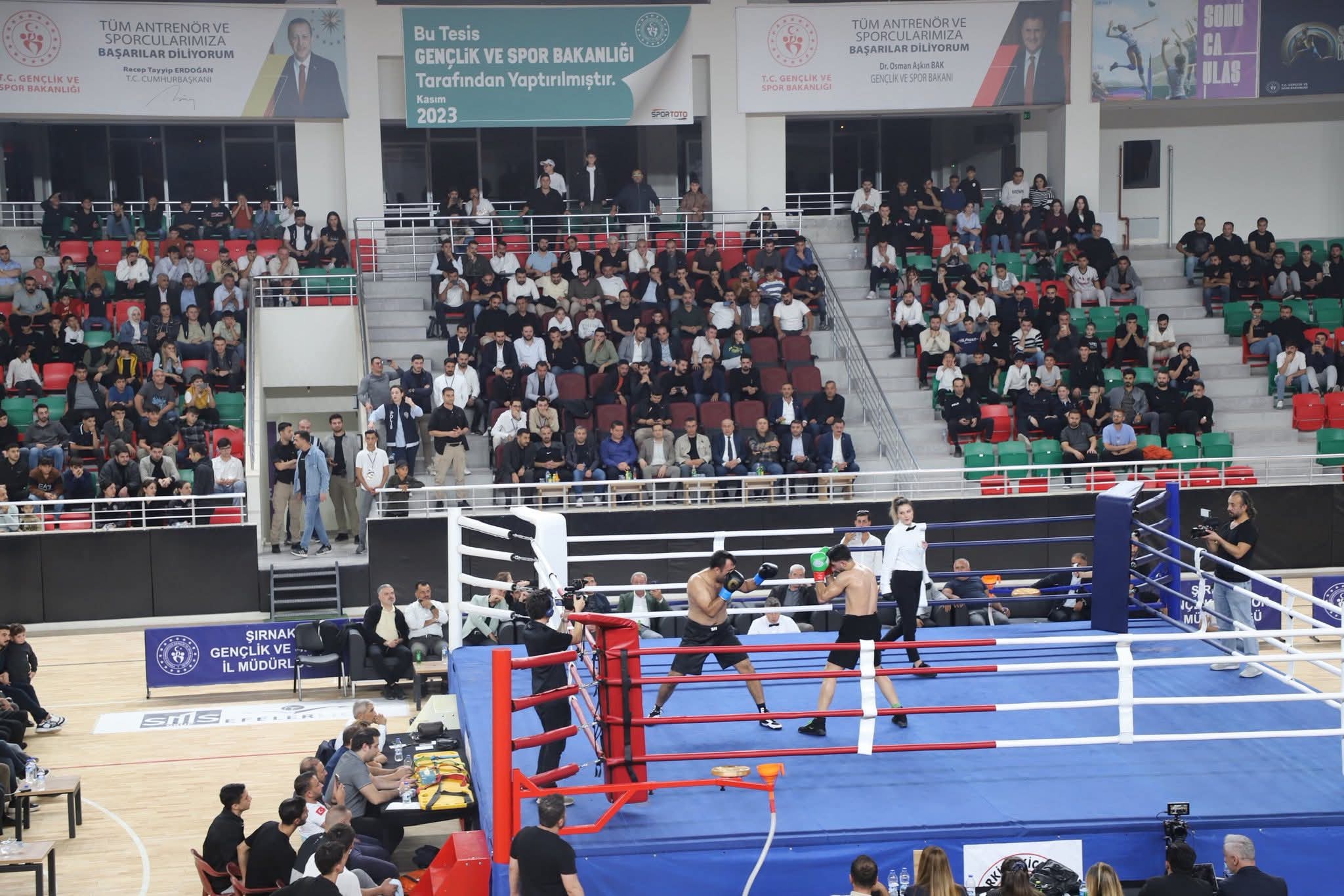 Şırnak’ın Gururu Baran Çelik, Profesyonel Ringe Damgasını Vurdu!