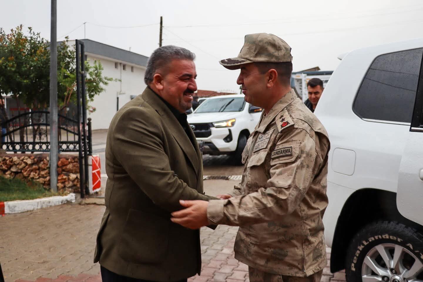 İl Jandarma komutanından Basverimli Belediyesi’ne Önemli Ziyaret