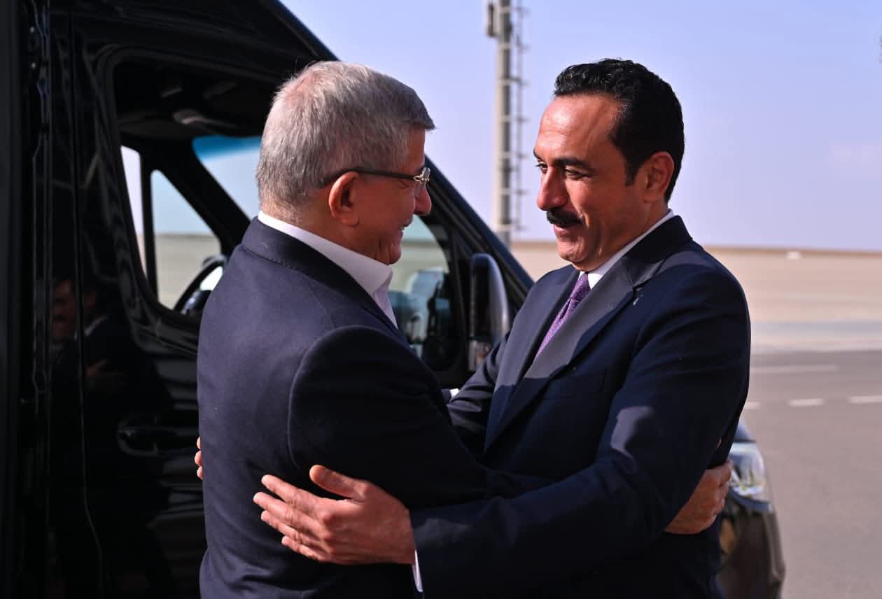 Ahmet Davutoğlu Erbil’de Resmi Törenle Karşılandı