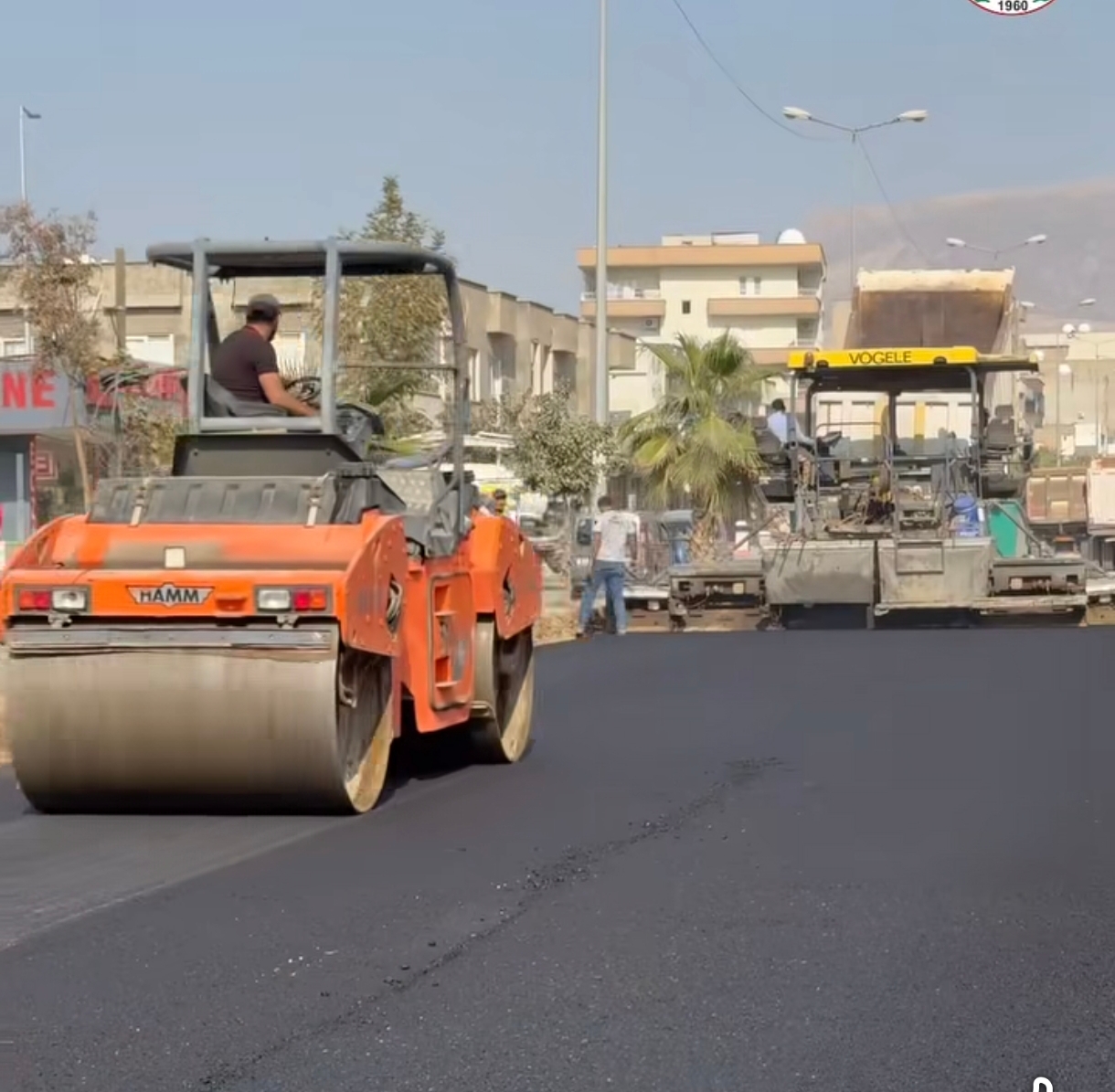 Hastane Caddesi’nde İkinci Şerit Asfaltlama Çalışmalarına Başlandı